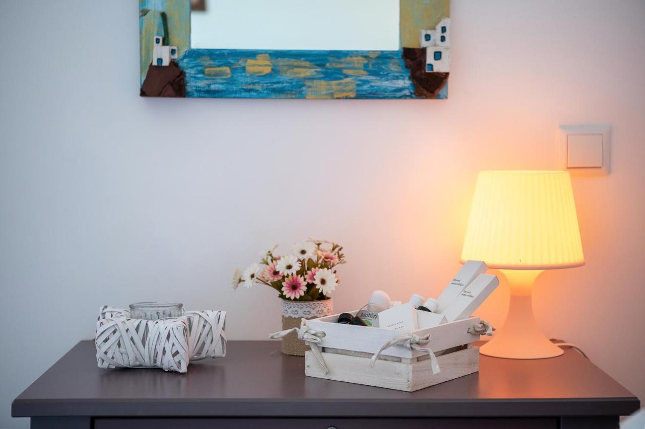 Flora'S House & Cave Winery Villa Pyrgos Kallistis ภายนอก รูปภาพ