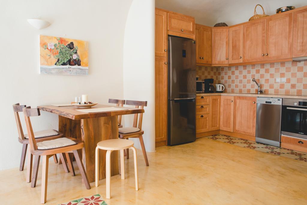 Flora'S House & Cave Winery Villa Pyrgos Kallistis ภายนอก รูปภาพ